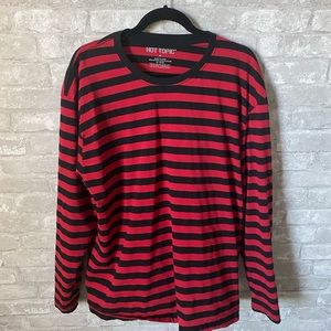 Red and black striped long sleeved Hot Topic tshirt. NWOT